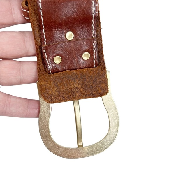 LIZ CLAIBORNE Brown Leather Belt With Brass/Gold tone hardware | - Picture 3 of 7